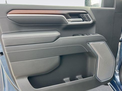 New 2026 GMC Sierra 3500 Denali AWD/4WD image 10
