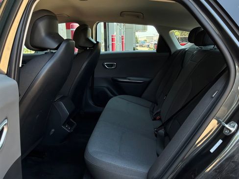 Used 2025 Kia K4 FWD image 11