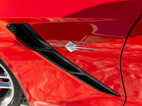 Used 2018 Chevrolet Corvette Stingray Convertible w/ 2LT Preferred Equipment Group image 55