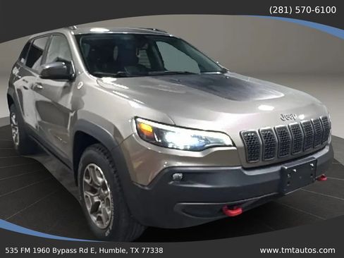 Used 2020 Jeep Cherokee Trailhawk w/ Cold Weather Group AWD/4WD image 1