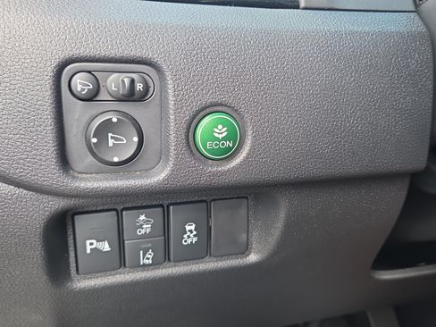 Used 2019 Honda Passport Touring image 32