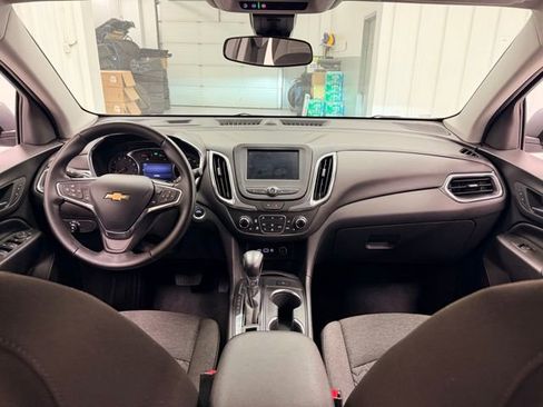 Used 2024 Chevrolet Equinox LT image 18