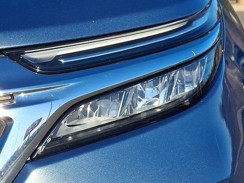 Certified 2024 Chevrolet Equinox LT w/ LPO, Floor Liner Package image 9