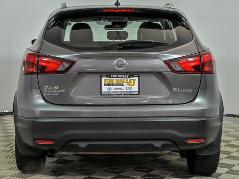 Used 2017 Nissan Rogue Sport SL w/ SL Premium Package AWD/4WD image 7