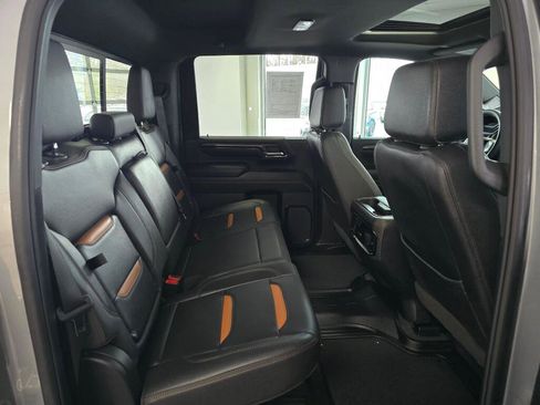 Used 2024 GMC Sierra 2500 AT4 w/ AT4 Premium Plus Package image 44