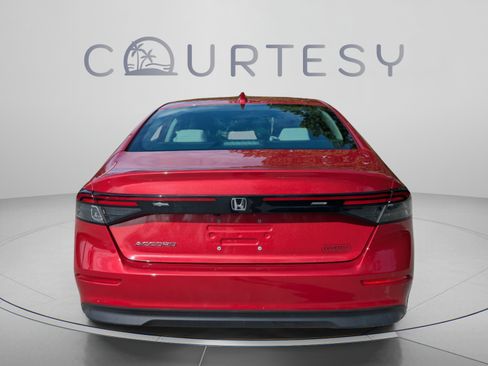 Certified 2023 Honda Accord EX image 6
