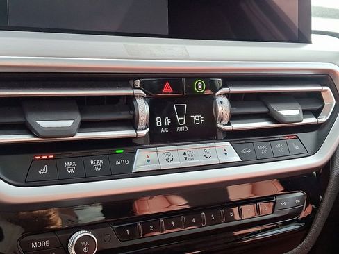 Used 2022 BMW X3 xDrive30i w/ Premium Package image 17