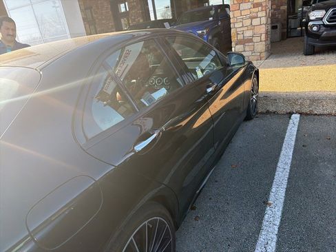 Used 2018 Mercedes-Benz C 300 Sedan image 40