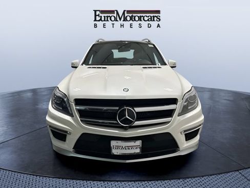 Used 2015 Mercedes-Benz GL 63 AMG 4MATIC image 8