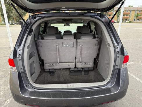 Used 2016 Honda Odyssey Touring image 11