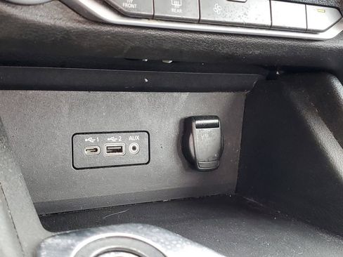 Used 2020 Nissan Sentra SV w/ Trunk Package FWD image 28