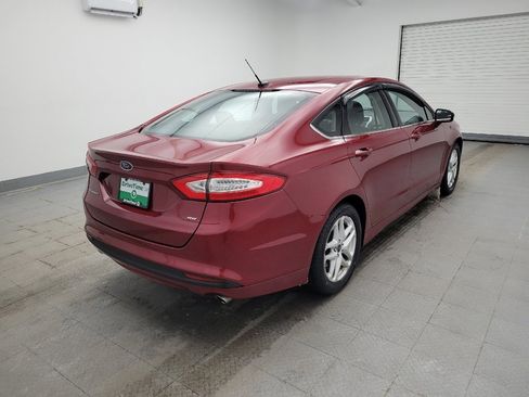 Used 2014 Ford Fusion SE image 9