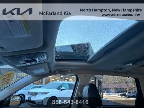 Used 2021 Kia Telluride SX w/ SX Prestige Package image 19