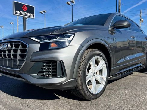 Used 2019 Audi Q8 Premium image 14