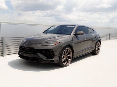 Used 2023 Lamborghini Urus Performante