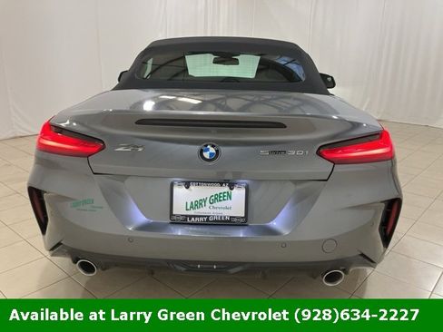 Used 2023 BMW Z4 sDrive30i w/ Premium Package image 2