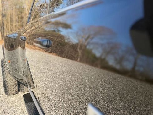 Used 2018 RAM 3500 Laramie Longhorn w/ Max Tow Package image 10