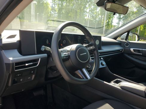 Used 2025 Hyundai Sonata SEL image 13