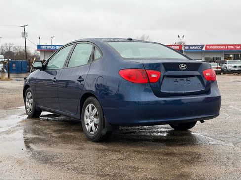 Used 2009 Hyundai Elantra GLS image 7