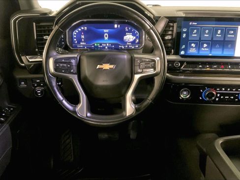 Used 2023 Chevrolet Silverado 1500 LT image 5