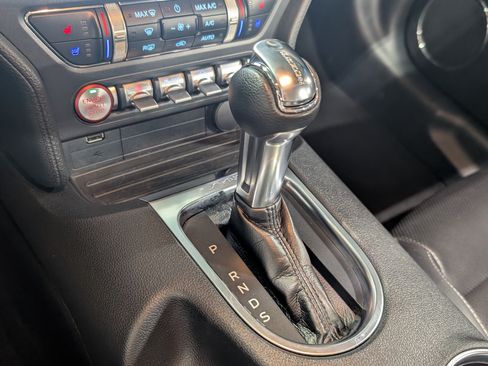Used 2023 Ford Mustang Premium RWD image 21