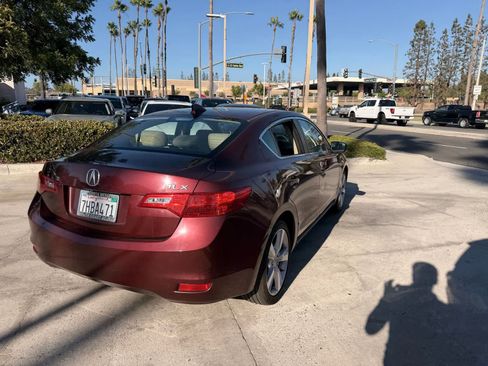 Used 2015 Acura ILX w/ Technology Package FWD image 5