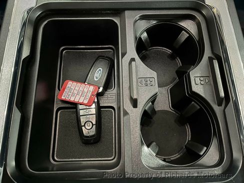 Used 2023 Ford F350 Lariat w/ FX4 Off-Road Package image 29