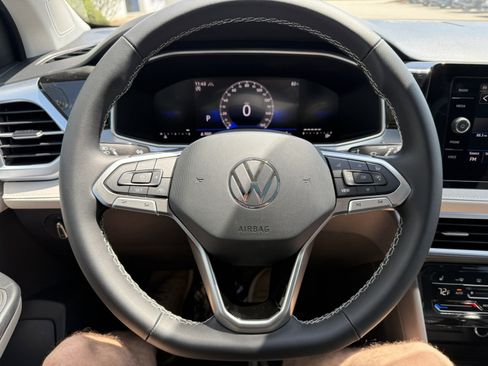 New 2026 Volkswagen Taos SE AWD/4WD image 13