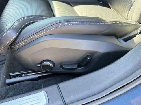 Certified 2023 Volvo S90 B6 Ultimate w/ Lounge Package image 14