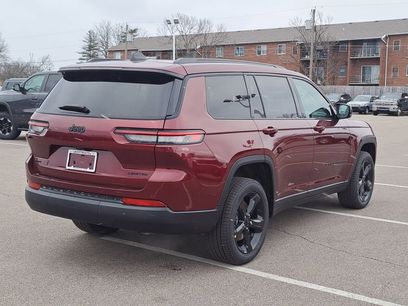 New 2025 Jeep Grand Cherokee L Limited w/ Black Appearance Package
