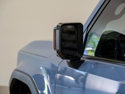 Used 2025 Toyota Land Cruiser image 31