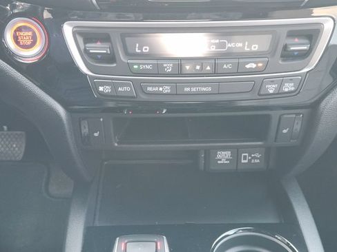 Used 2019 Honda Passport Touring image 16