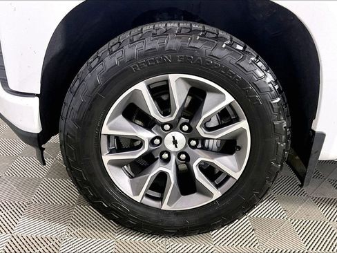 Used 2021 Chevrolet Silverado 1500 RST w/ Bed Protection Package image 7