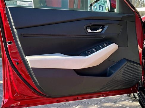 Used 2023 Honda Accord EX image 23