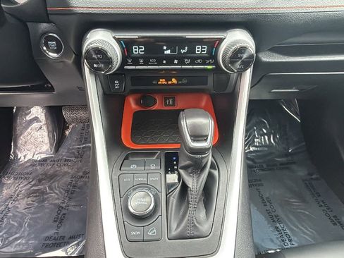 Used 2024 Toyota RAV4 Adventure image 19