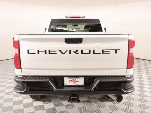 Used 2024 Chevrolet Silverado 2500 Custom w/ Custom Value Package image 20