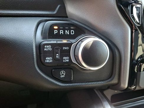 Used 2023 RAM 1500 Big Horn AWD/4WD image 18