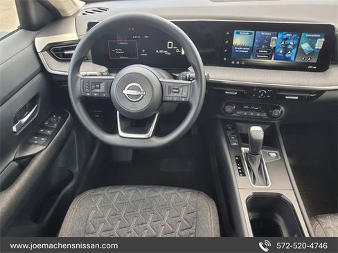 New 2026 Nissan Kicks SV image 13