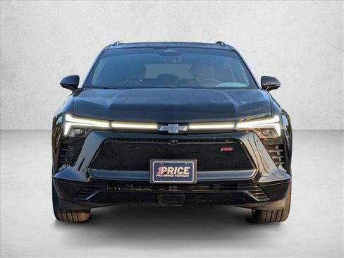 Used 2024 Chevrolet Blazer EV RS image 2