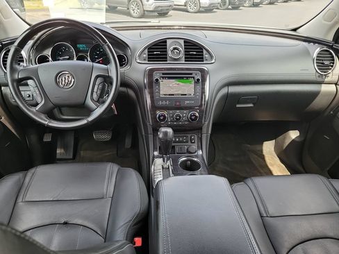 Used 2017 Buick Enclave Leather w/ Enclave Tuscan Edition FWD image 29