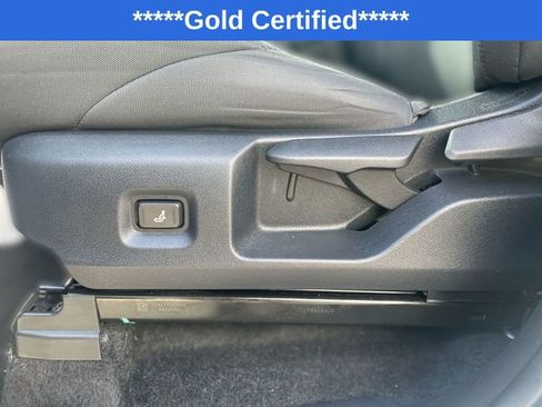 Certified 2024 Toyota Tacoma SR5 AWD/4WD image 16