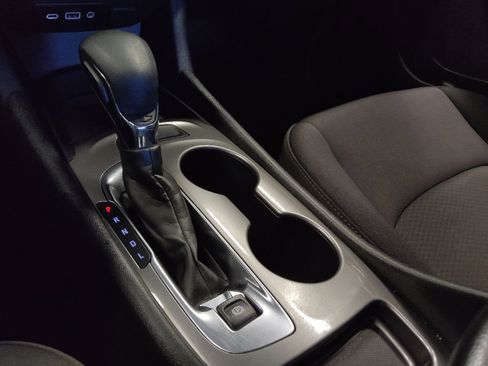 Used 2024 Chevrolet Malibu LS FWD image 26