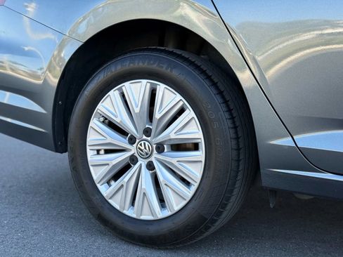 Used 2019 Volkswagen Jetta S w/ Driver Assistance Package FWD image 10