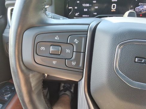 Certified 2023 GMC Yukon Denali Ultimate AWD/4WD image 30
