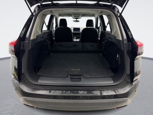 Used 2023 Nissan Rogue S AWD/4WD image 20
