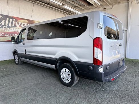 Used 2019 Ford Transit 350 XLT image 9