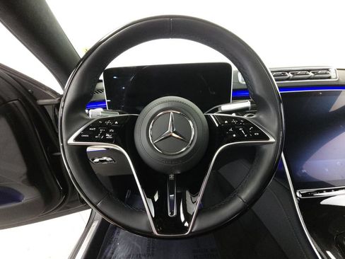 Used 2023 Mercedes-Benz S 580e 4MATIC Sedan image 12