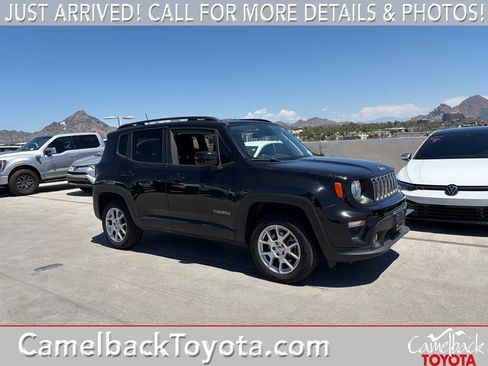 Used 2020 Jeep Renegade Latitude w/ Cold Weather Group AWD/4WD image 1