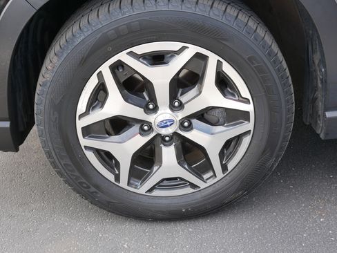 Used 2020 Subaru Forester Premium AWD/4WD image 15