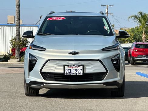 Used 2022 Chevrolet Bolt EUV Premier w/ Sun & Sound Package image 8
